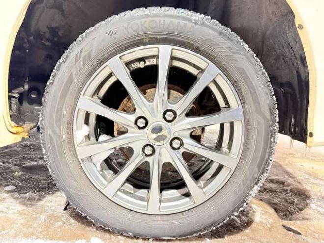 フィットシャトル1.5 15X 4WD　防錆塗装4WDTVナビBカメETC 1500