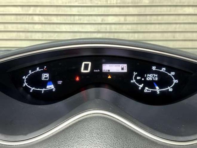 セレナ2.0 20S アンシャンテ 送迎タイプ オートステップ仕様 4WD　防錆塗装4WDスマキーCD 2000