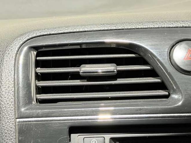 セレナ2.0 20S アンシャンテ 送迎タイプ オートステップ仕様 4WD　防錆塗装4WDスマキーCD 2000