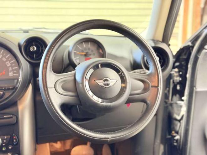 ミニクロスオーバー クーパー D オール4 4WD　防錆塗装4WDディーゼルキーレスETC 正規輸入車 2000