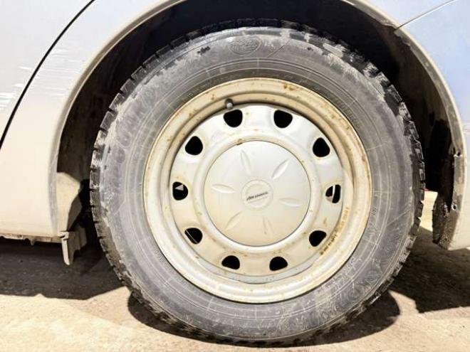 インプレッサG4 1.6 i 4WD　防錆塗装4WDキーレスCD夏冬タイヤ 1600