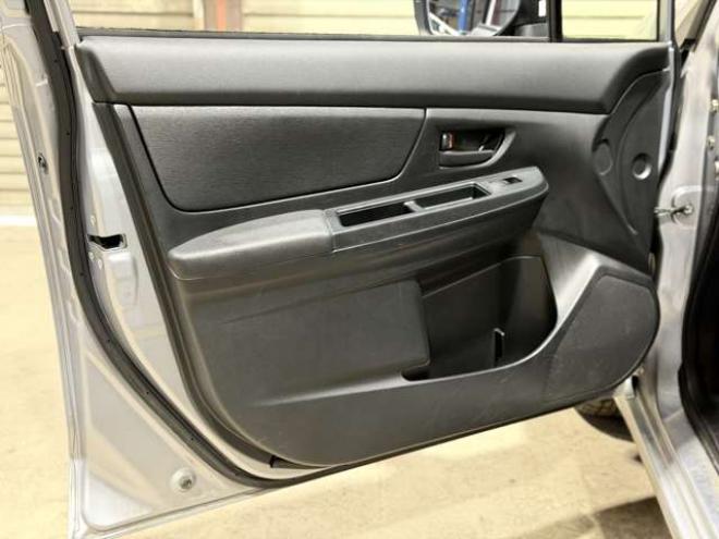 インプレッサG4 1.6 i 4WD　防錆塗装4WDキーレスCD夏冬タイヤ 1600