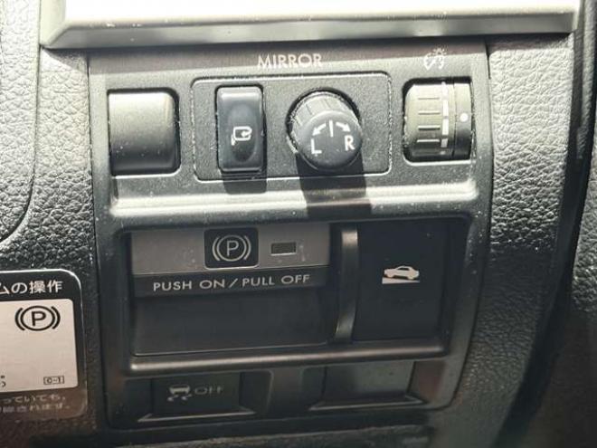 レガシィワゴン2.5 i Sスタイル 4WD　防錆塗装4WDTVナビBカメETC 2500