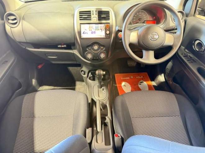 マーチ1.2 G FOUR 4WD　防錆塗装4WDTVナビBカメETC 1200