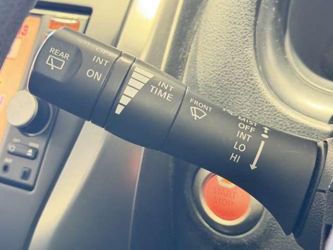 マーチ1.2 G FOUR 4WD　防錆塗装4WDTVナビBカメETC 1200