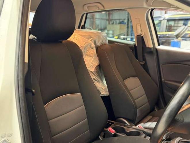 CX-31.5 XD ディーゼルターボ 4WD　防錆塗装4WDTVナビBカメETCドラレコ積込タイヤ 1500