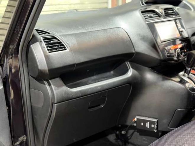 セレナ2.0 ハイウェイスター 4WD　防錆塗装4WDTVナビBカメETC 2000