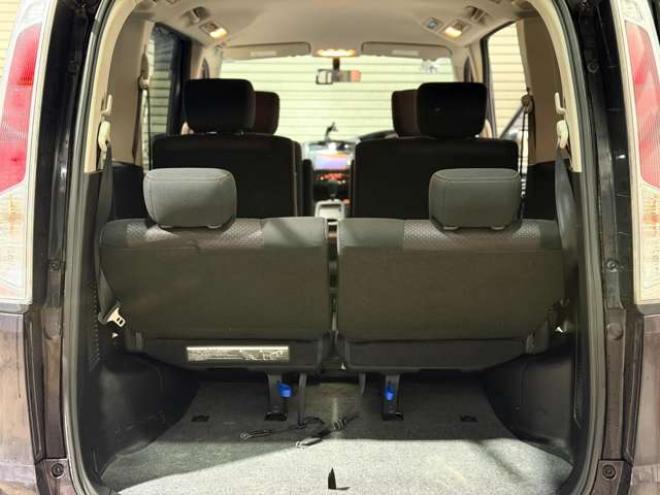 セレナ2.0 ハイウェイスター 4WD　防錆塗装4WDTVナビBカメETC 2000