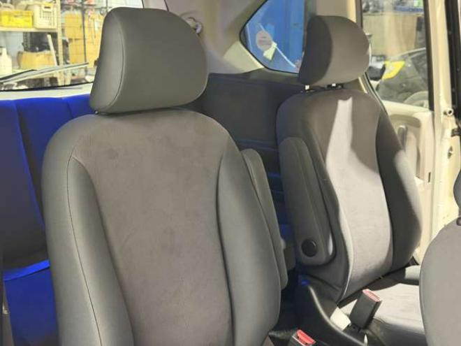 フリード1.5 G エアロ Lパッケージ 4WD　防錆塗装4WDキーレスTVナビETC 1500