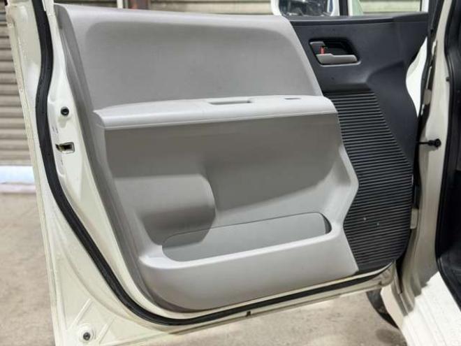 フリード1.5 G エアロ Lパッケージ 4WD　防錆塗装4WDキーレスTVナビETC 1500