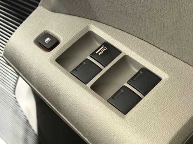 フリード1.5 G エアロ Lパッケージ 4WD　防錆塗装4WDキーレスTVナビETC 1500