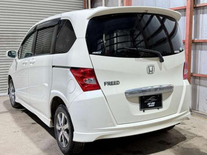 フリード1.5 G エアロ Lパッケージ 4WD　防錆塗装4WDキーレスTVナビETC 1500