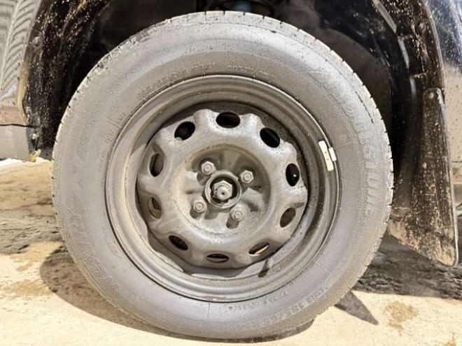 ラシーン1.5 タイプF 4WD　防錆塗装4WDキーレスCD 1500