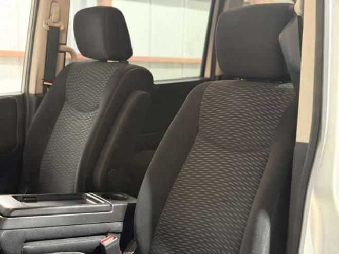 セレナ2.0 20X 4WD　防錆塗装4WDTVナビBカメ後席モニタ 2000