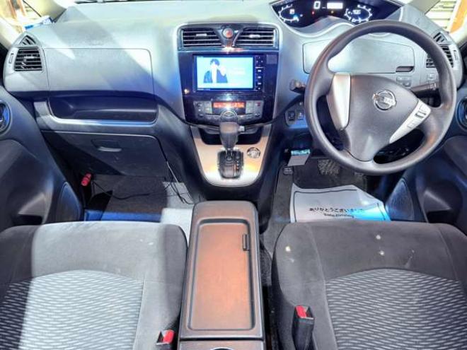 セレナ2.0 20X 4WD　防錆塗装4WDTVナビBカメETC後席モニタ 2000