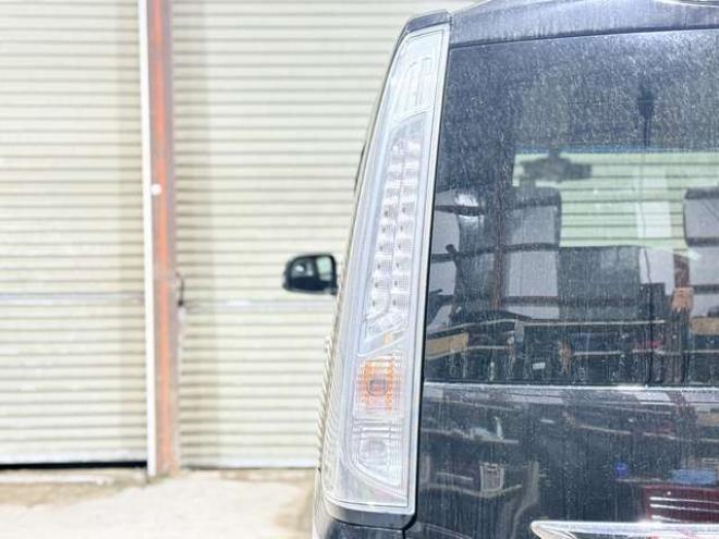 セレナ2.0 20X 4WD　防錆塗装4WDTVナビBカメETC後席モニタ 2000