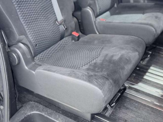 セレナ2.0 20X 4WD　防錆塗装4WDTVナビBカメETC後席モニタ 2000