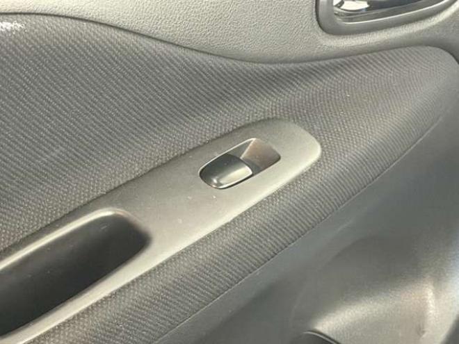 セレナ2.0 20X 4WD　防錆塗装4WDラジオナビETC 2000