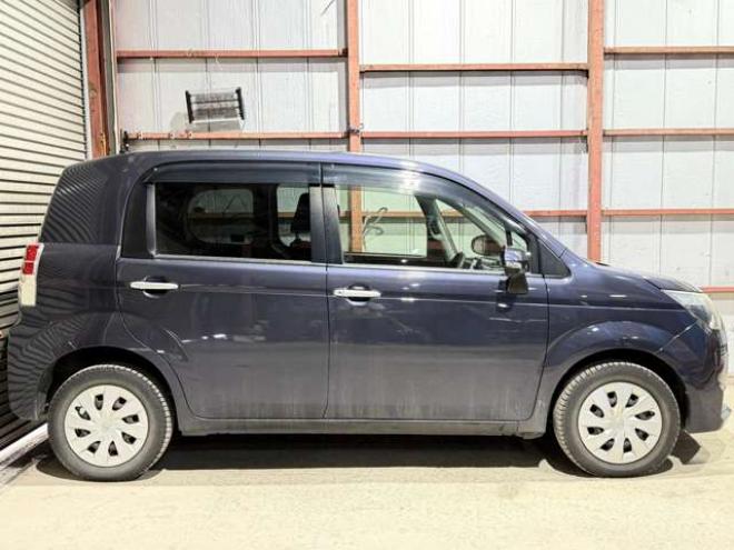 スペイド1.5 F 4WD　防錆塗装4WDキーレスTVナビBカメETC 1500