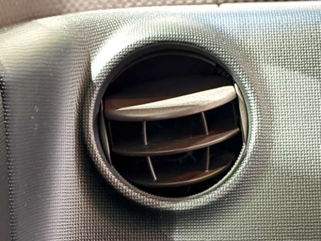 スペイド1.5 F 4WD　防錆塗装4WDキーレスTVナビBカメETC 1500