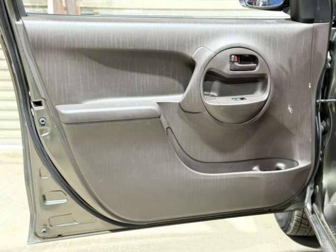 パッソ1.0 X　防錆塗装キーレスCD 2WD 1000