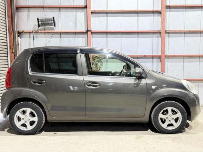 パッソ1.0 X　防錆塗装キーレスCD 2WD 1000