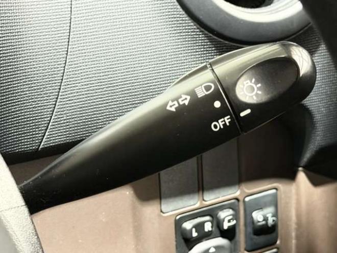 パッソ1.0 X　防錆塗装キーレスCD 2WD 1000