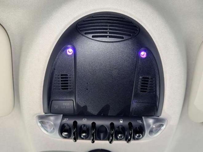 ミニクロスオーバー クーパー D オール4 4WD　防錆塗装4WDアンドロイドナビBカメETC 正規輸入車 2000