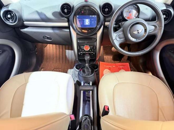 ミニクロスオーバー クーパー D オール4 4WD　防錆塗装4WDアンドロイドナビBカメETC 正規輸入車 2000