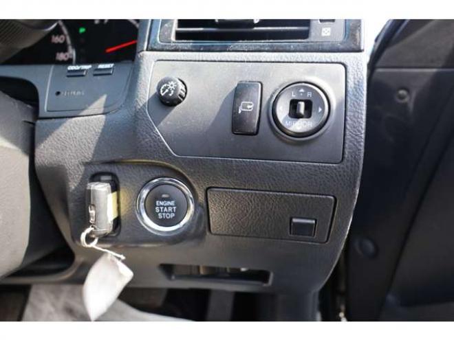 クラウンアスリート 2.5 i-Four 4WD　7.6万キロ・R9/3月・スマートキー・皮パワーシート 2500