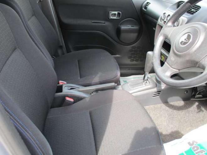 テリオスキッドカスタムL 4WD　6万キロ・ターボ・キーレス 660