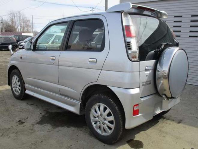 テリオスキッドカスタムL 4WD　6万キロ・ターボ・キーレス 660