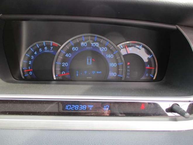 オデッセイ2.4 アブソルート 4WD　キーレス・タイミングチェーン式 2400