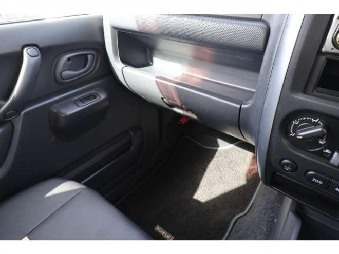 ジムニーXG 4WD　ターボ・キーレス・タイミングチェーン式 660