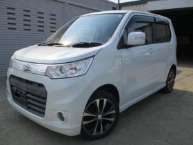 ワゴンR　スティングレー T 4WD　ターボ・バックカメラ・スマートキー・アイドリングストップ 660