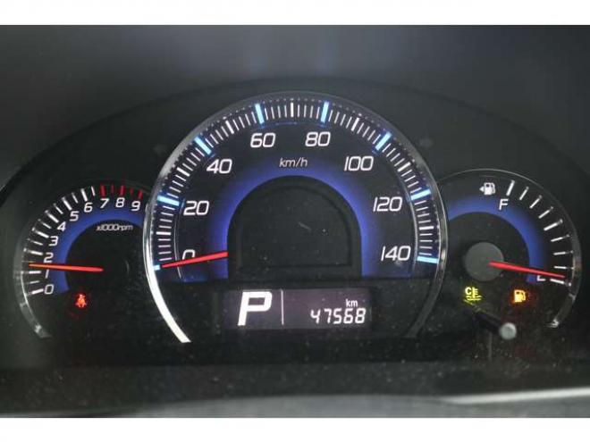 ワゴンRスティングレー X 4WD　スマートキー・4.8万キロ 660