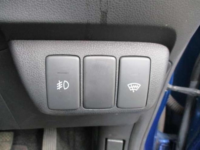 フィット1.5 RS 4WD　2.3万キロ・R9/5月・キーレス 1500