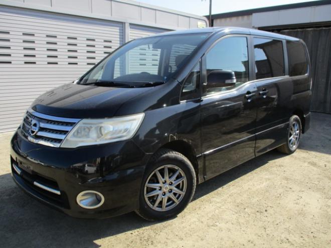 セレナ2.0 ハイウェイスター Vセレクション 4WD　両側パワースライドドア・スマートキー・タイミングチェーン 2000