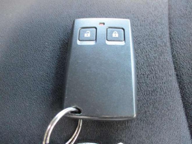 アウトランダー2.4 G 4WD　スマートキー・エンジンスターター 2400