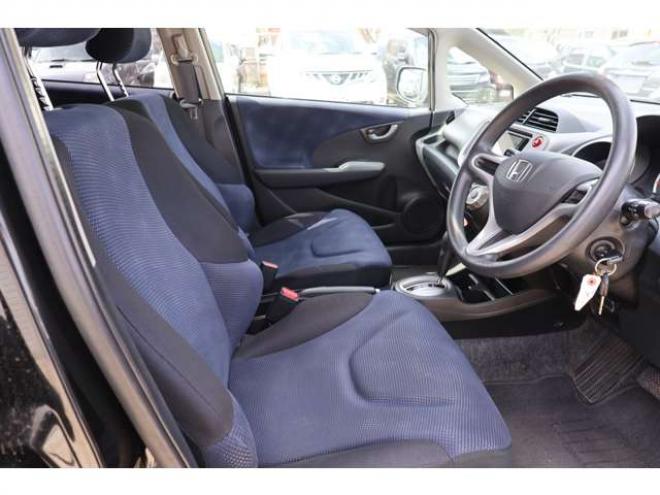 フィット1.3 G 4WD　5万キロ・ナビ・TV・キーレス・タイミングチェーン式 1300