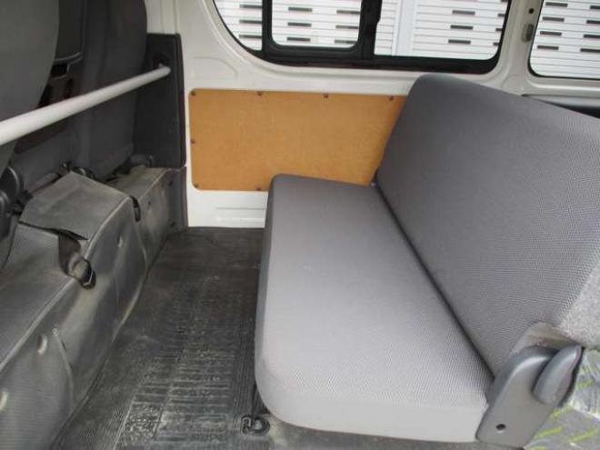 レジアスエース3.0 DX ロングボディ ディーゼルターボ 4WD　キーレス・タイミングベルト交換済み 3000