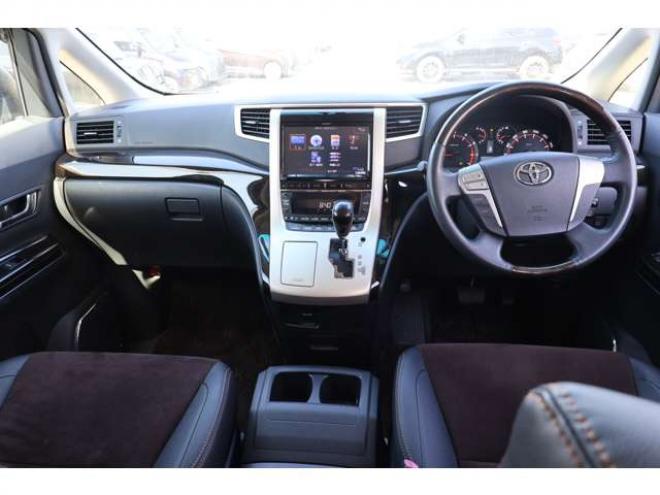 アルファード2.4 240S タイプゴールド 4WD　両側パワースライドドア・ナビ・TV・パワーバックドア・ハーフレザーシート 2400