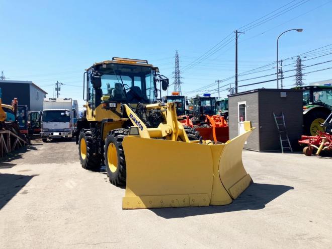 ホイールローダコマツ　中古　WA100-8Y　建機