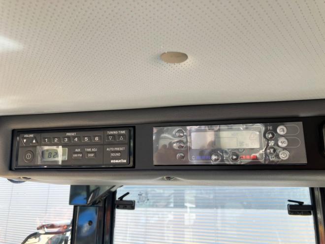 ホイールローダコマツ　中古　WA100-8Y　建機