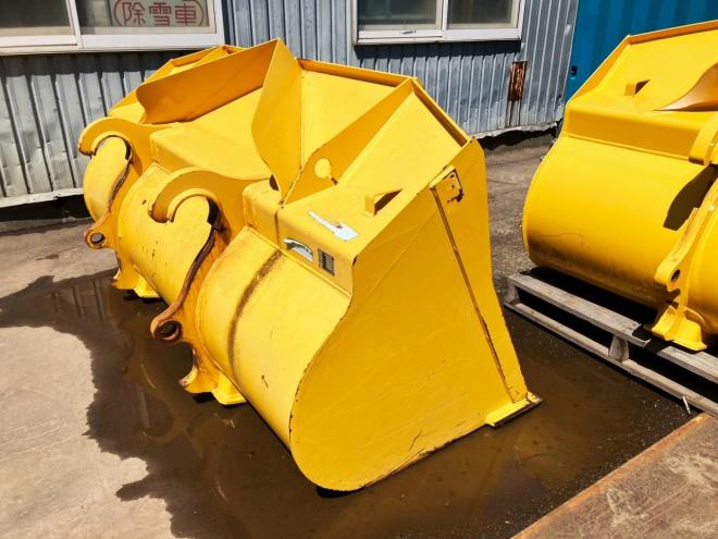 ホイールローダコマツ　中古　WA100-8Y　建機