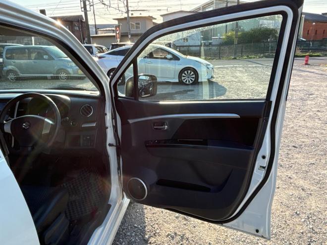 ワゴンR660スティングレー リミテッド 4WD　ローンが不安な方＜優遇ローン＞1年保証　社外オーディオ　バックカメラ