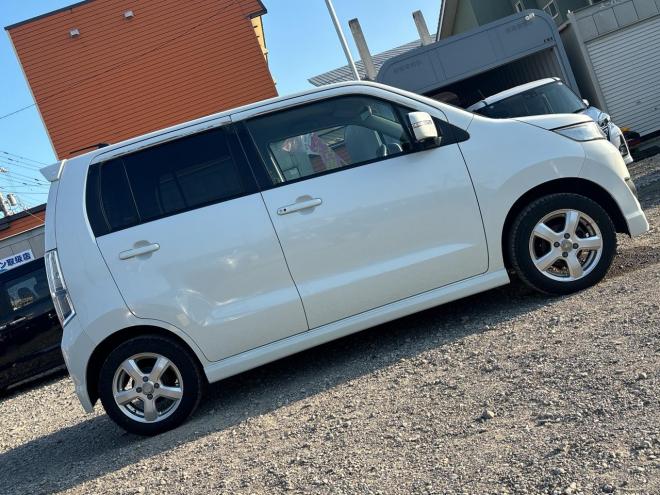 ワゴンR660スティングレー リミテッド 4WD　ローンが不安な方＜優遇ローン＞1年保証　社外オーディオ　バックカメラ