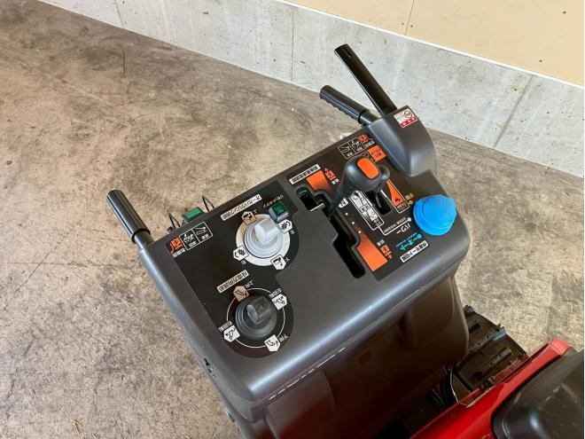 除雪機ホンダ　HSM1590i  スマートオーガ★オーガローリング☆ハイブリッド☆高年式！現行モデル！新潟店在庫に付き、お取り寄せになります！