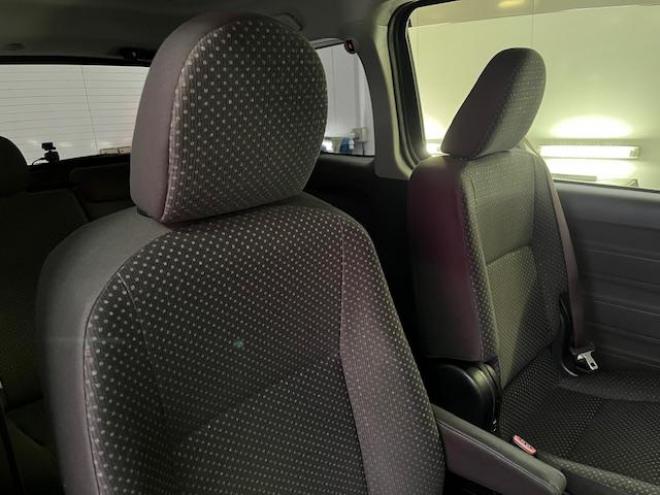 スペイドＦジャック　寒冷地仕様　禁煙車　パワースライドドア　社外１５インチＡＷ　スタッドレスタイヤ付　エンジンスターター　ＫＥＮＷＯＯＤナビ　地デジ　Ｂｌｕｅｔｏｏｔｈオーディオ　バックカメラ　前後ドライブレコーダー 4WD 1500 4Dr