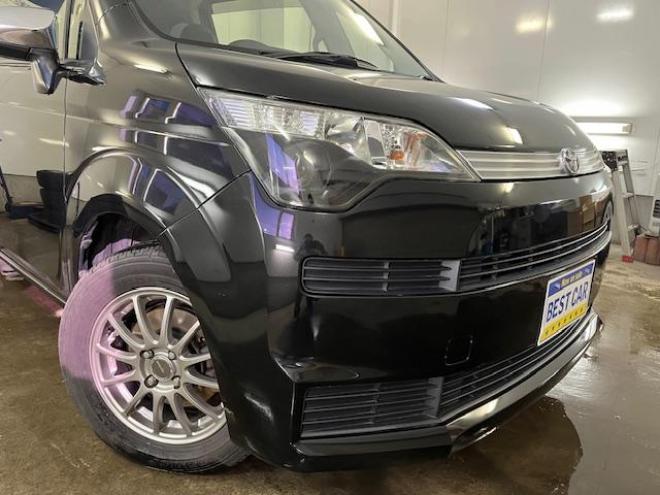 スペイドＦジャック　寒冷地仕様　禁煙車　パワースライドドア　社外１５インチＡＷ　スタッドレスタイヤ付　エンジンスターター　ＫＥＮＷＯＯＤナビ　地デジ　Ｂｌｕｅｔｏｏｔｈオーディオ　バックカメラ　前後ドライブレコーダー 4WD 1500 4Dr